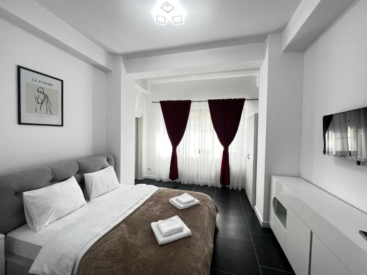 Cozy Aparthotel - Central City Сучава Екстер'єр фото