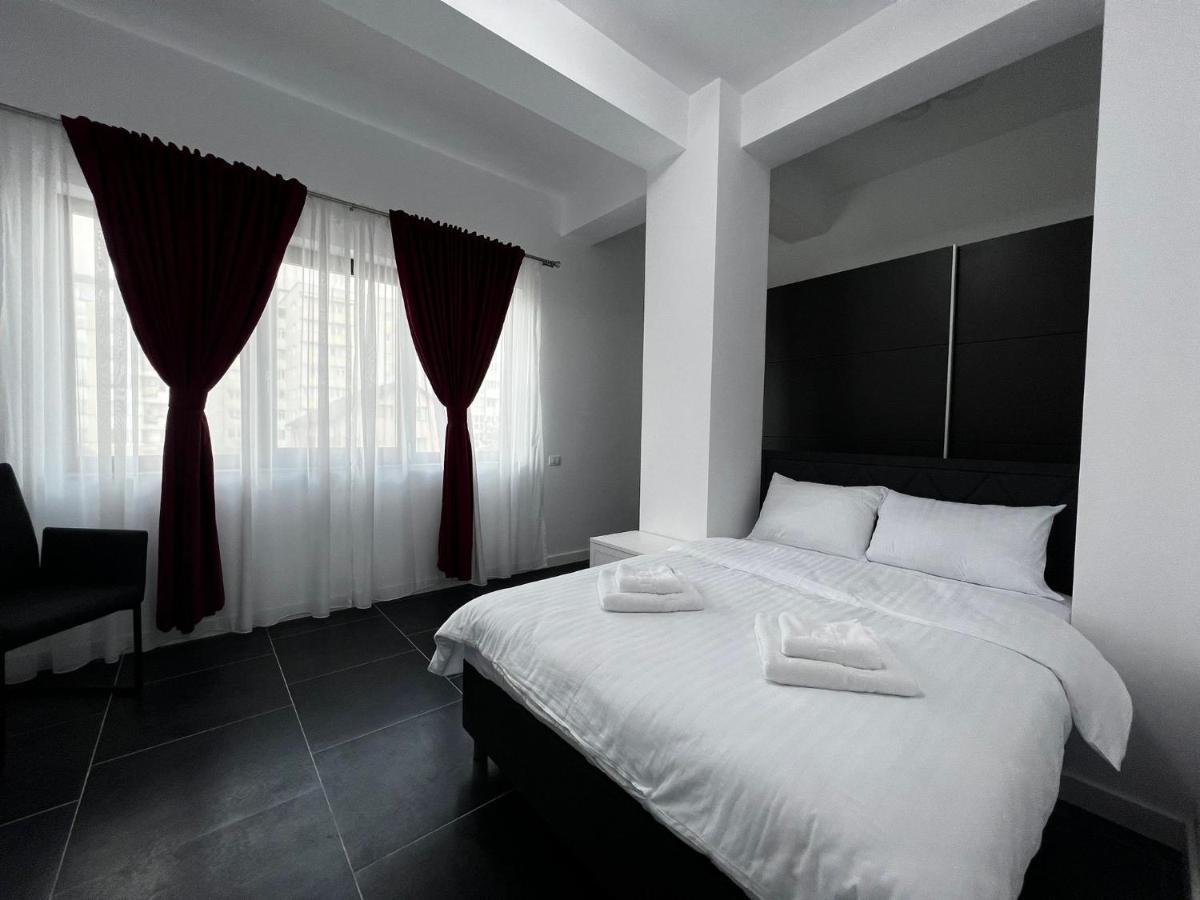 Cozy Aparthotel - Central City Сучава Екстер'єр фото