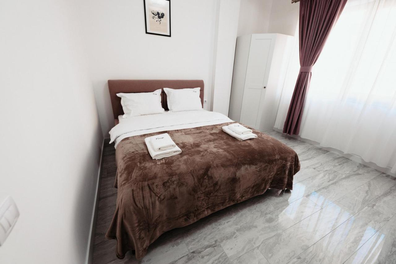 Cozy Aparthotel - Central City Сучава Екстер'єр фото