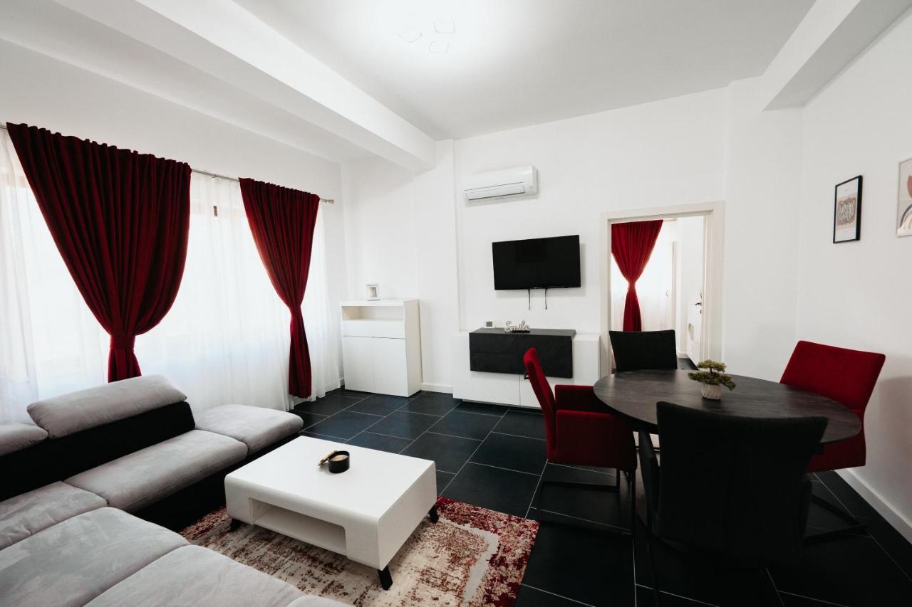 Cozy Aparthotel - Central City Сучава Екстер'єр фото