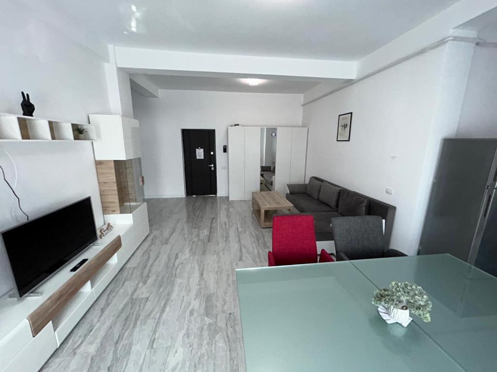 Cozy Aparthotel - Central City Сучава Екстер'єр фото
